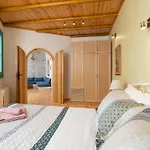 Akron Terra Villa Akrotírion
