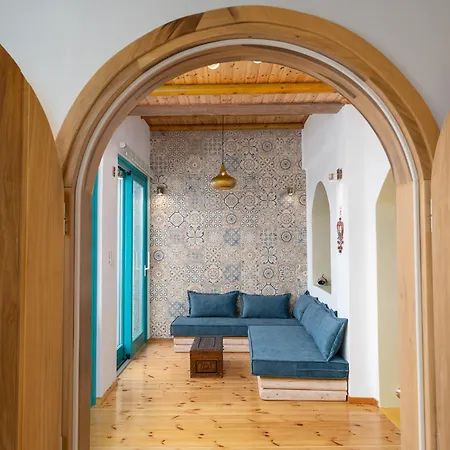 Akron Terra Villa *